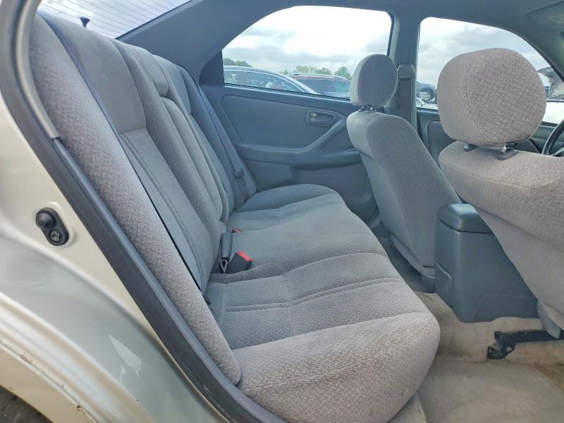 64045416 :رقم المزاد ، 4T1BG22KX1U109960 vin ، 2001 Toyota Camry مزاد بيع