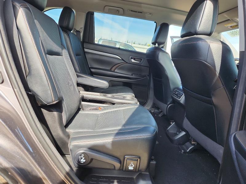 Aukcja sprzedaży 2018 Toyota Highlander, vin: 5TDDZRFH5JS841366, numer aukcji: 62698806