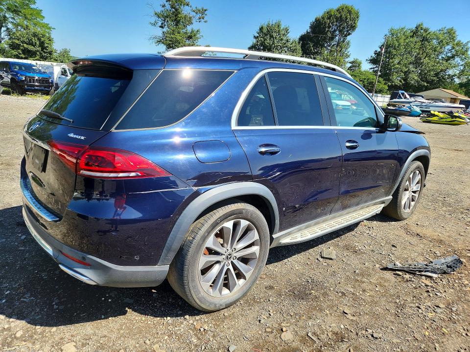 Продажа на аукционе авто 2020 Mercedes-benz Gle, vin: 4JGFB4KB2LA212225, номер лота: 61433336