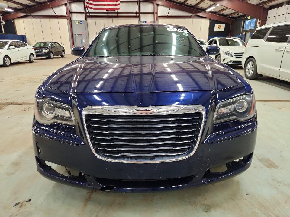 Продажа на аукционе авто 2014 Chrysler 300, vin: 2C3CCAGG8EH120360, номер лота: 66927776