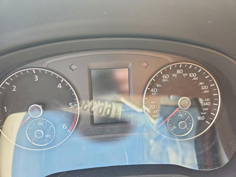 66334516 :رقم المزاد ، 1VWCN7A31EC063773 vin ، 2014 Volkswagen Passat مزاد بيع