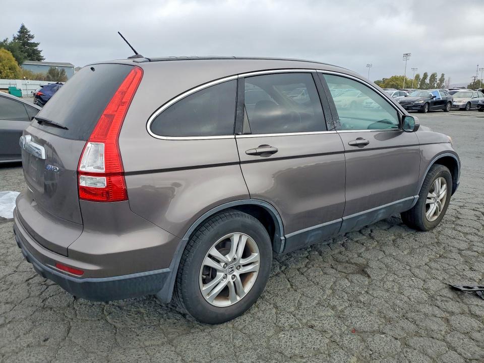 64863496 :رقم المزاد ، 5J6RE4H73BL065664 vin ، 2011 Honda Cr-v مزاد بيع