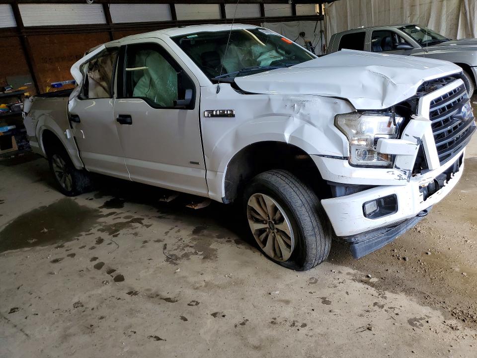 63362106 :رقم المزاد ، 1FTEW1EP6HFC51145 vin ، 2017 Ford F150 مزاد بيع