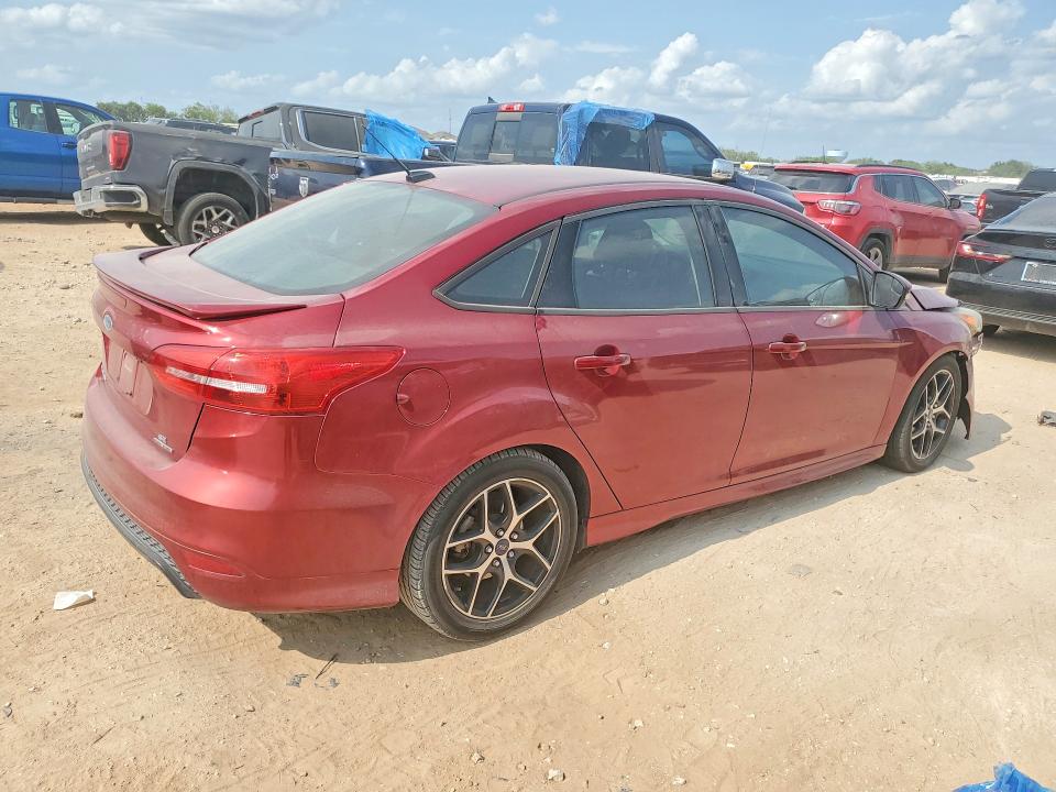 Продажа на аукционе авто 2015 Ford Focus, vin: 1FADP3F23FL333104, номер лота: 63779226