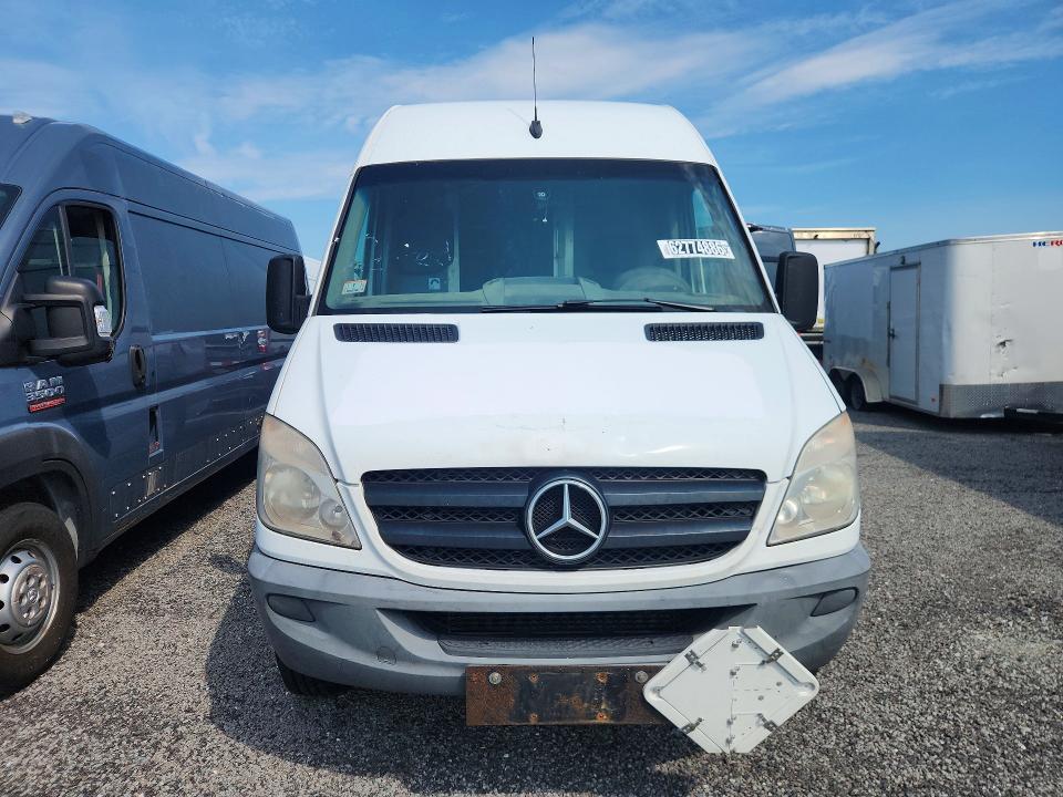 2011 Mercedes-benz Sprinter მანქანა იყიდება აუქციონზე, vin: WD3PE8CBXB5575167, აუქციონის ნომერი: 62774886