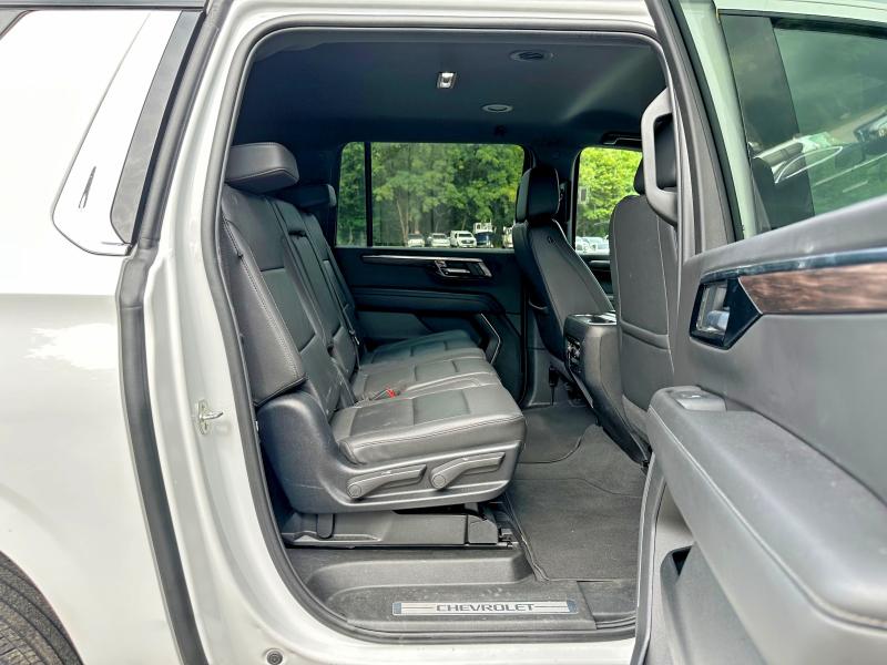 2025 Chevrolet Suburban მანქანა იყიდება აუქციონზე, vin: 1GNS6CRDXSR290820, აუქციონის ნომერი: 65261276