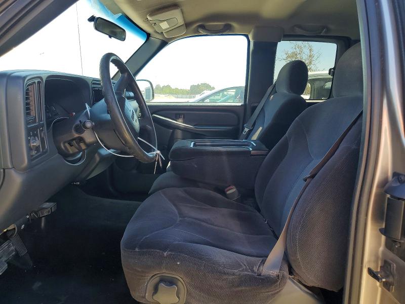 67205106 :رقم المزاد ، 2GTEC19V2Y1397681 vin ، 2000 Gmc New Sierra مزاد بيع