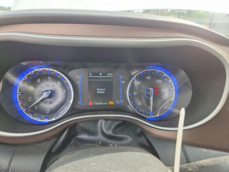 65012776 :رقم المزاد ، 2C4RC1BG8JR321077 vin ، 2018 Chrysler Pacifica مزاد بيع