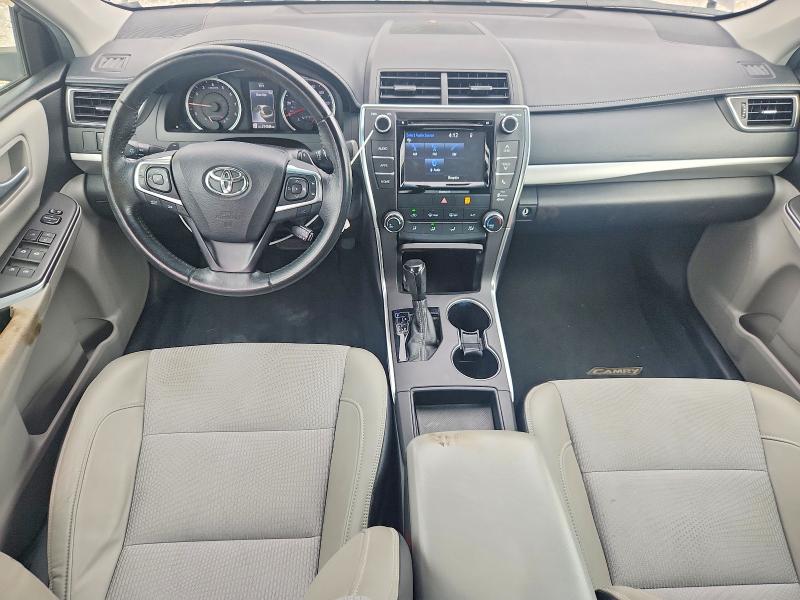 64681866 :رقم المزاد ، 4T1BF1FK5HU372679 vin ، 2017 Toyota Camry مزاد بيع