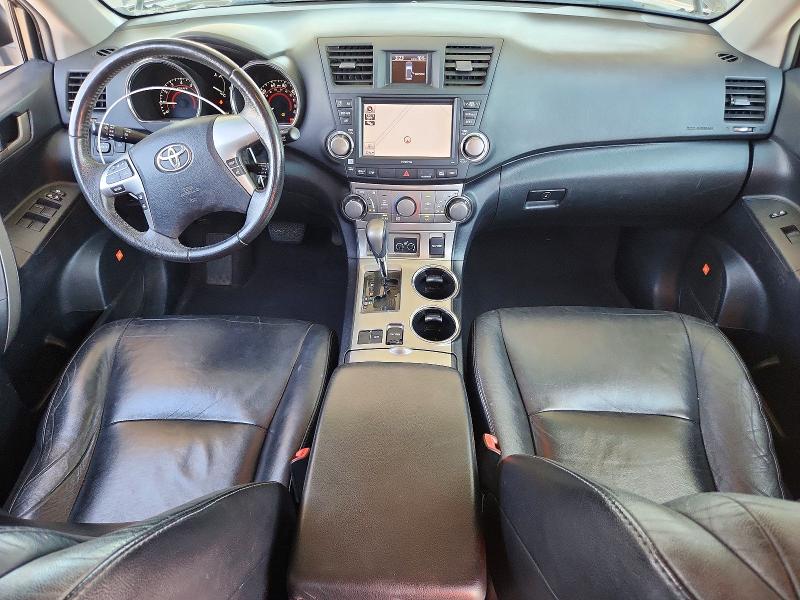 Продажа на аукционе авто 2011 Toyota Highlander, vin: 5TDZK3EH0BS033677, номер лота: 63598436