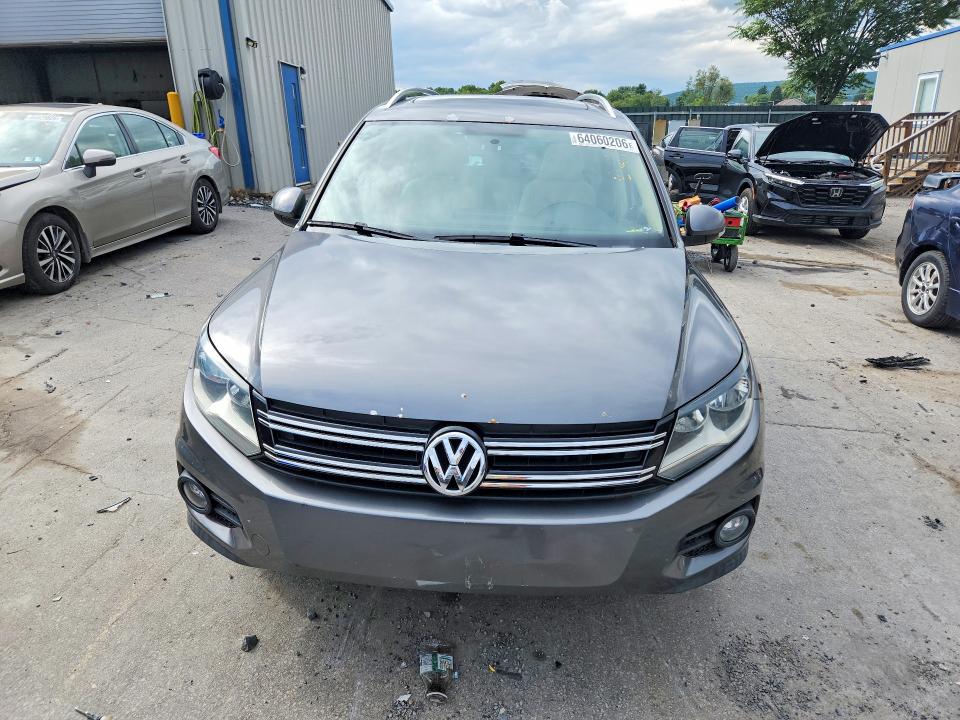 Продаж на аукціоні авто 2012 Volkswagen Tiguan, vin: WVGBV7AX1CW005736, номер лоту: 64060206