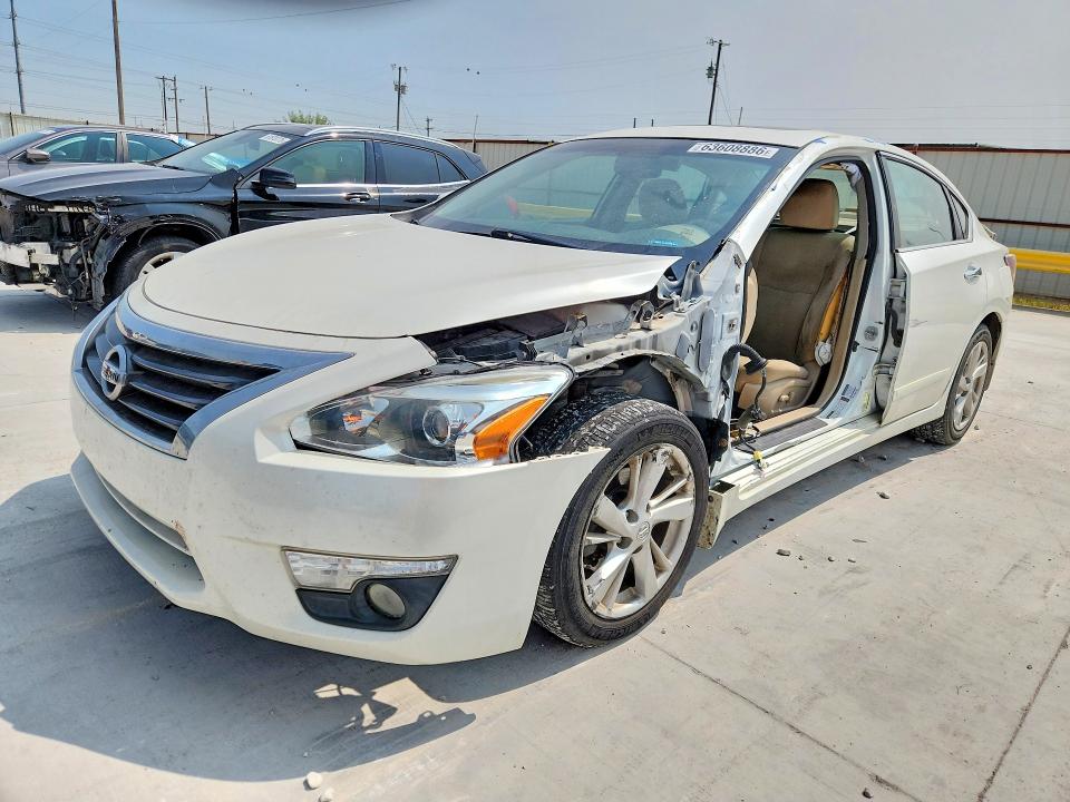 2014 Nissan Altima მანქანა იყიდება აუქციონზე, vin: 1N4AL3AP2EC412358, აუქციონის ნომერი: 63608886
