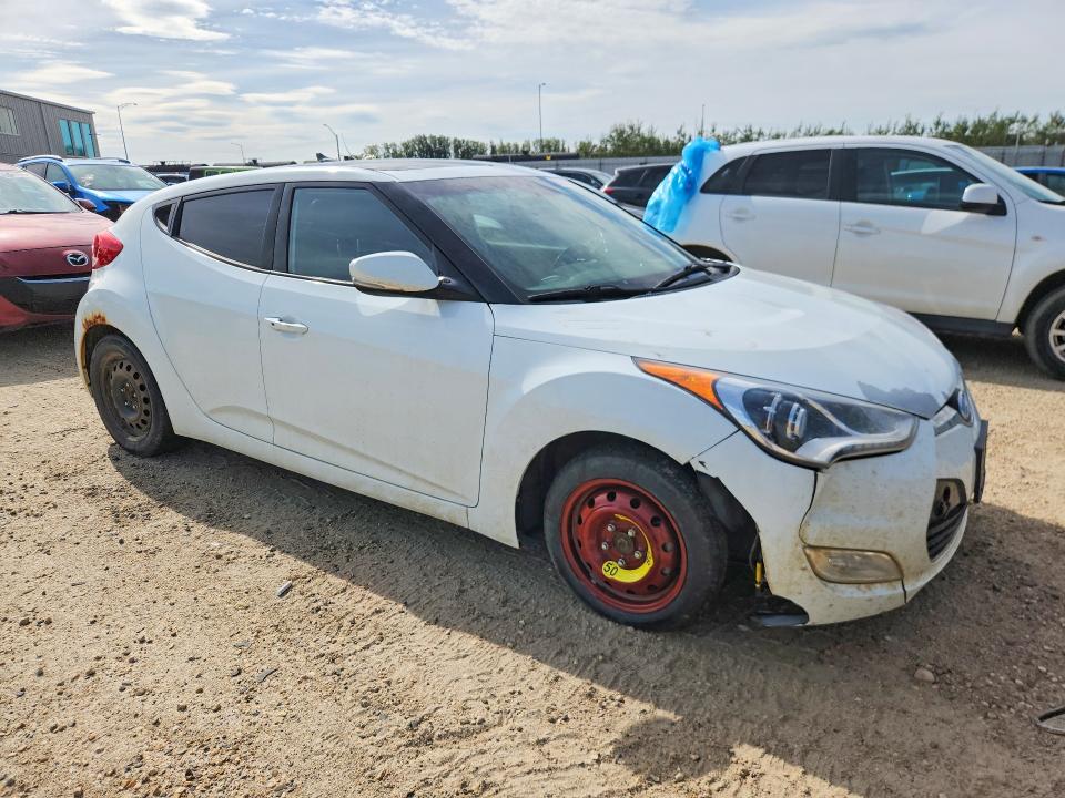 Auction sale of the 2016 Hyundai Veloster, vin: KMHTC6AD1GU261466, lot number: 63222956