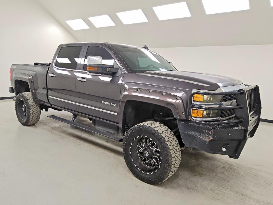 63256646 :رقم المزاد ، 1GC1KWE81FF598752 vin ، 2015 Chevrolet Silverado مزاد بيع