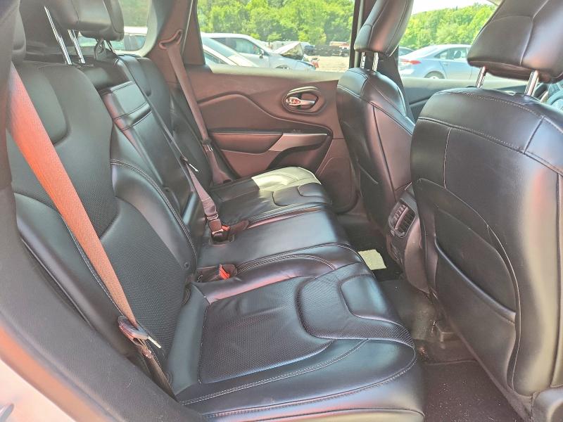62566206 :رقم المزاد ، 1C4PJMDX9KD379991 vin ، 2019 Jeep Cherokee مزاد بيع