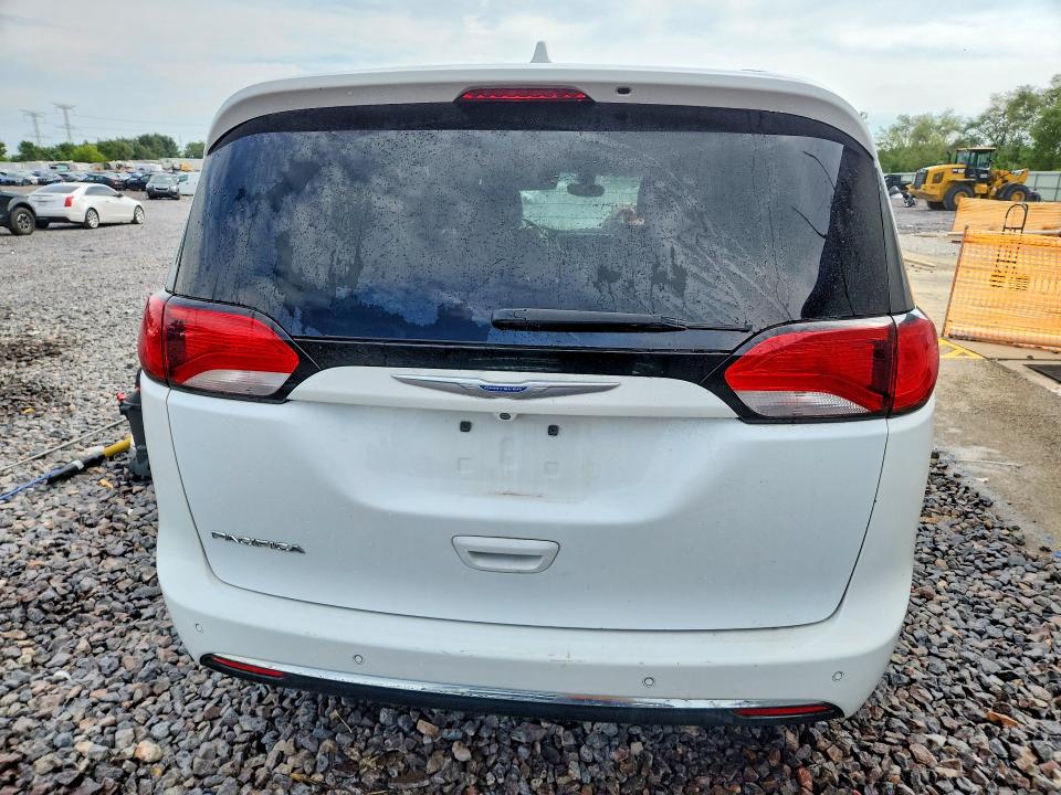 65012776 :رقم المزاد ، 2C4RC1BG8JR321077 vin ، 2018 Chrysler Pacifica مزاد بيع