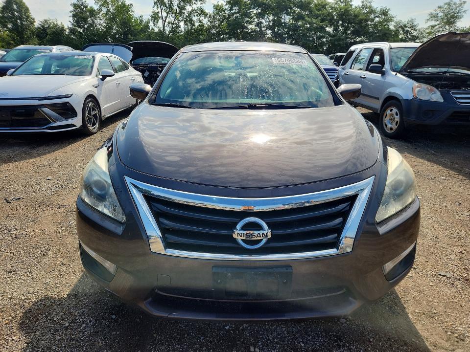 Продажа на аукционе авто 2015 Nissan Altima, vin: 1N4AL3AP5FN363193, номер лота: 65705586