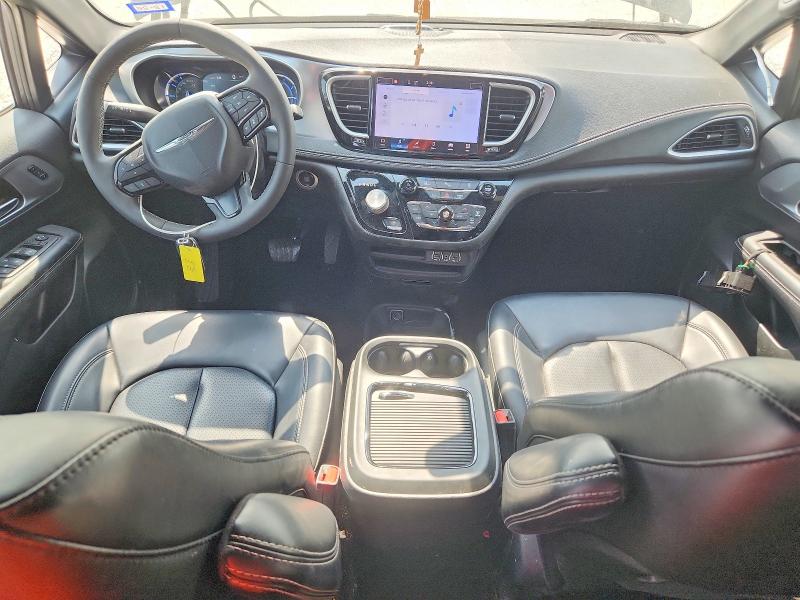 65961486 :رقم المزاد ، 2C4RC1L73PR506452 vin ، 2023 Chrysler Pacifica مزاد بيع