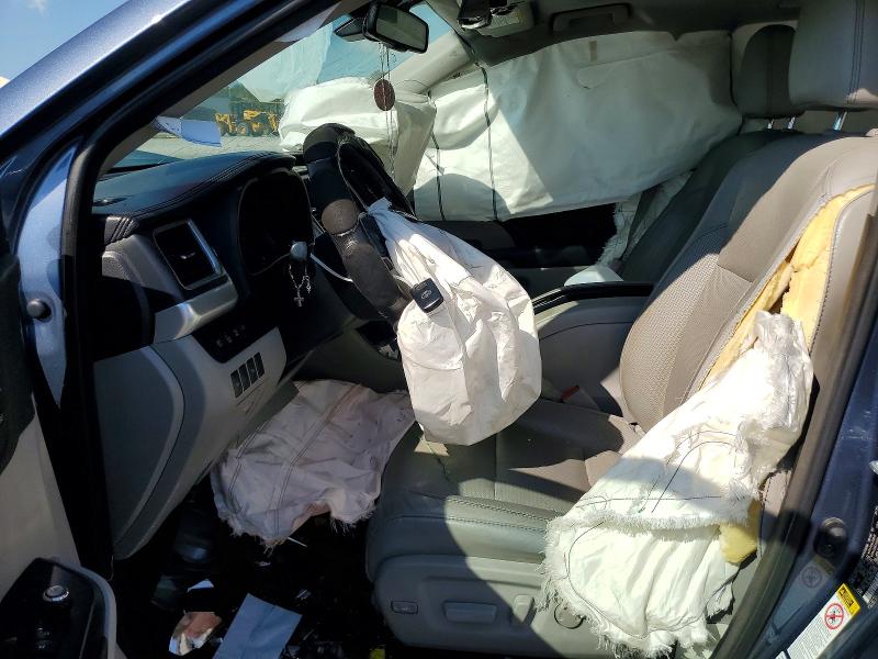 Продаж на аукціоні авто 2016 Toyota Highlander, vin: 5TDDKRFH5GS297707, номер лоту: 66937006