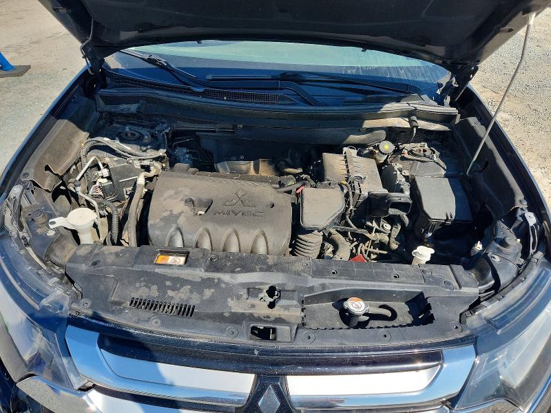 66525596 :رقم المزاد ، JA4AZ3A3XJZ053199 vin ، 2018 Mitsubishi Outlander مزاد بيع