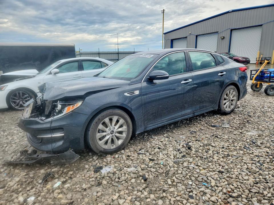 65802726 :رقم المزاد ، 5XXGT4L31GG015070 vin ، 2016 Kia Optima مزاد بيع