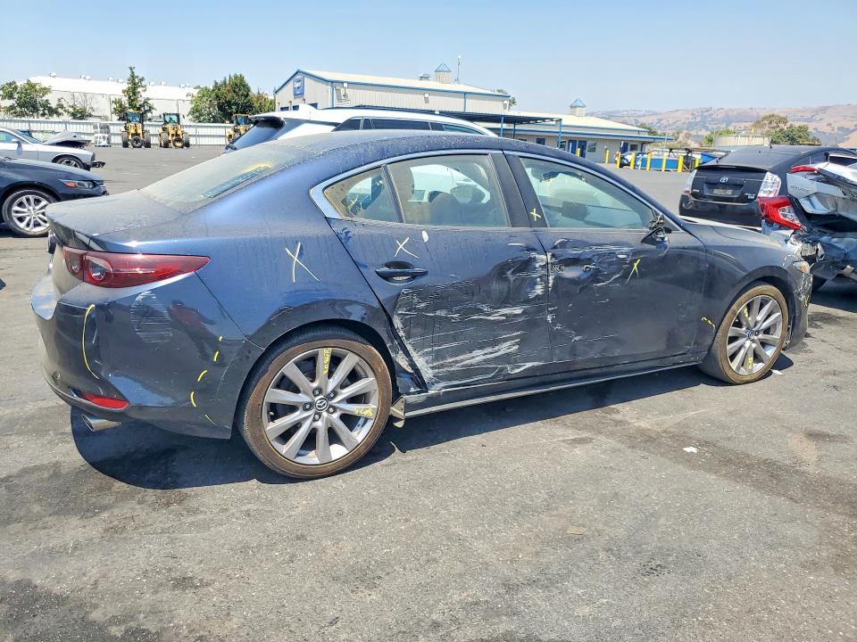 64487956 :رقم المزاد ، JM1BPACL6L1171141 vin ، 2020 Mazda 3 مزاد بيع