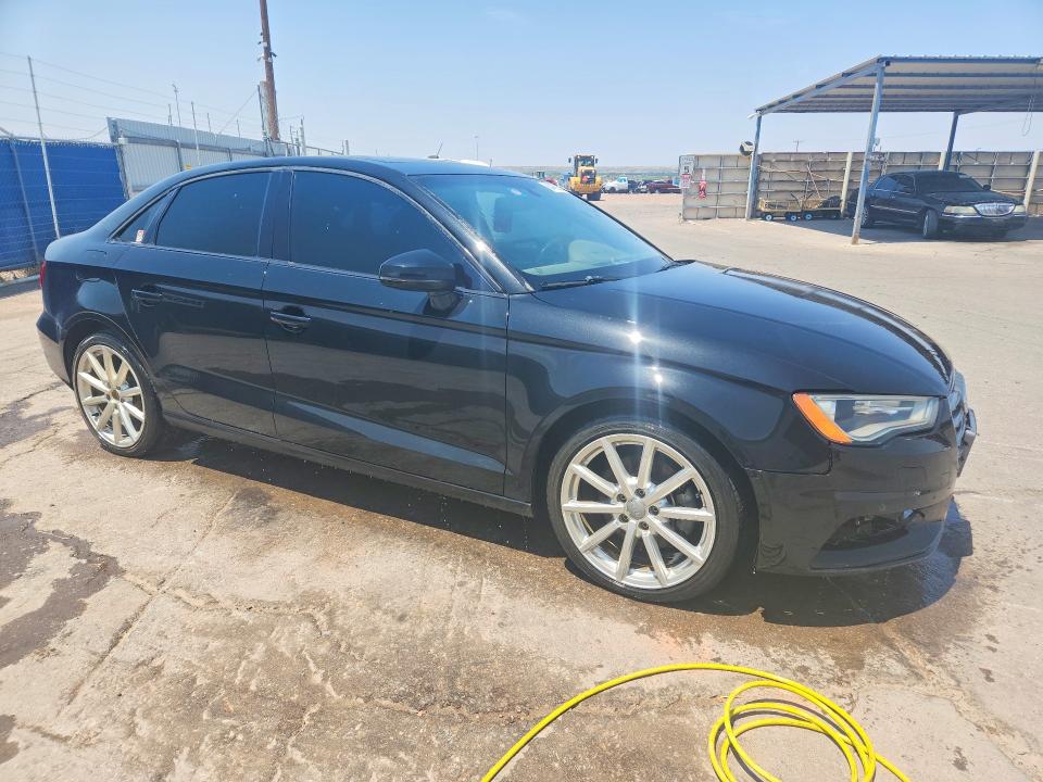 Продаж на аукціоні авто 2016 Audi A3, vin: WAUB8GFF5G1009882, номер лоту: 64482286