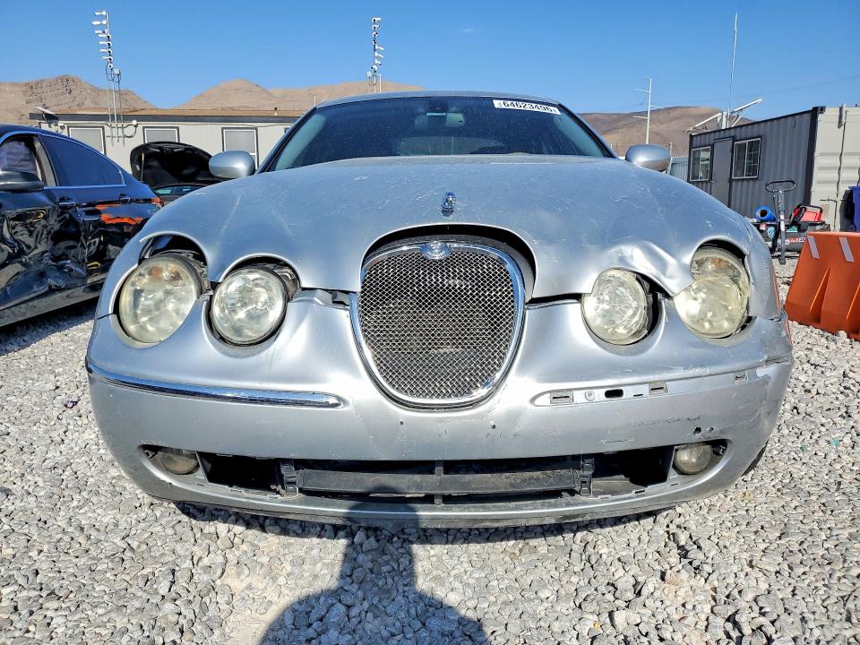 2006 Jaguar S-type მანქანა იყიდება აუქციონზე, vin: SAJWA01A66FN67478, აუქციონის ნომერი: 64623496