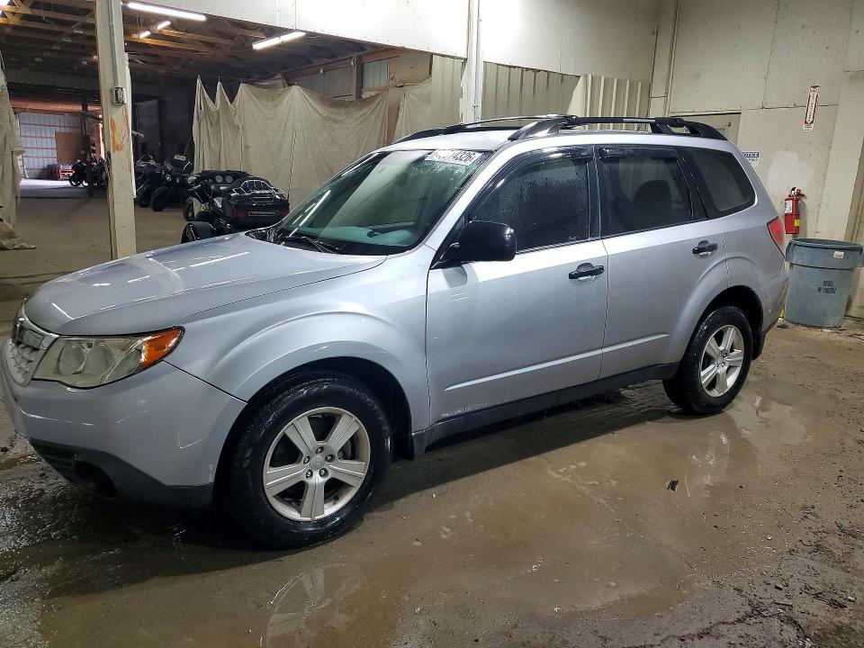 63514326 :رقم المزاد ، JF2SHABCXDH418766 vin ، 2013 Subaru Forester مزاد بيع