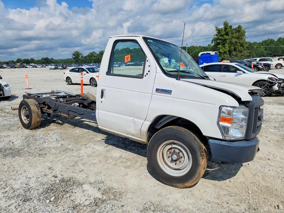 2023 Ford Econoline მანქანა იყიდება აუქციონზე, vin: 1FDWE3FKXPDD07079, აუქციონის ნომერი: 63394126