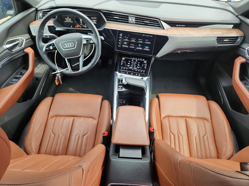 64579756 :رقم المزاد ، WA13AAGE2NB035937 vin ، 2022 Audi E-tron مزاد بيع
