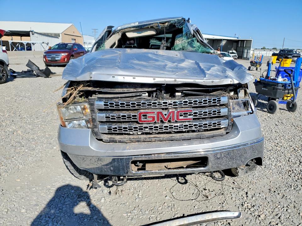 65849076 :رقم المزاد ، 1GT120C8XCF141160 vin ، 2012 Gmc Sierra مزاد بيع