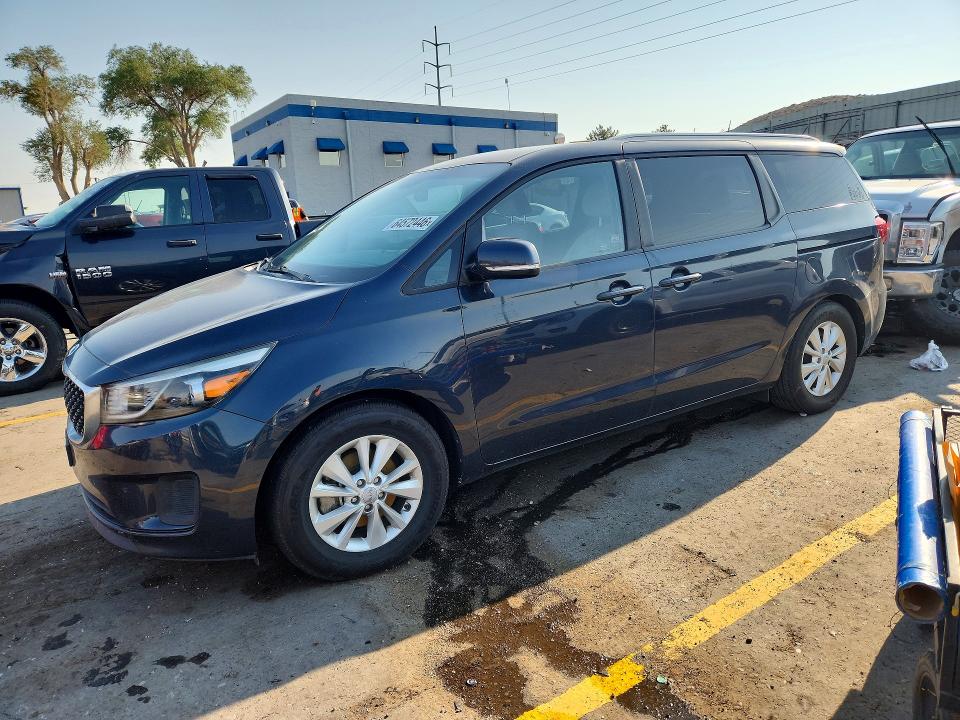 64572446 :رقم المزاد ، KNDMB5C17G6082376 vin ، 2016 Kia Sedona مزاد بيع