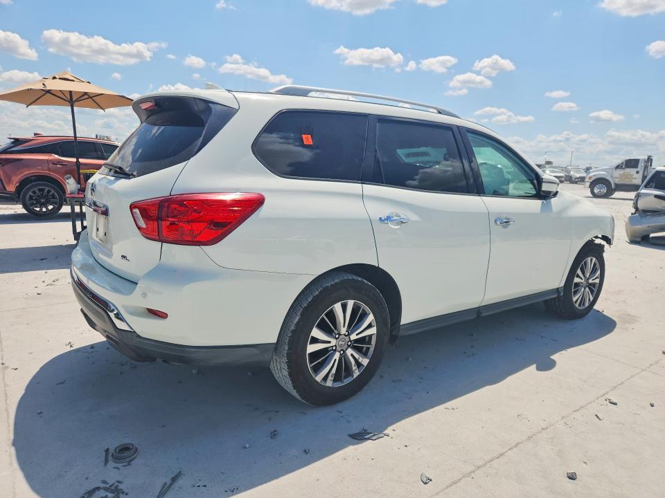 64585826 :رقم المزاد ، 5N1DR2CN2LC579968 vin ، 2020 Nissan Pathfinder مزاد بيع