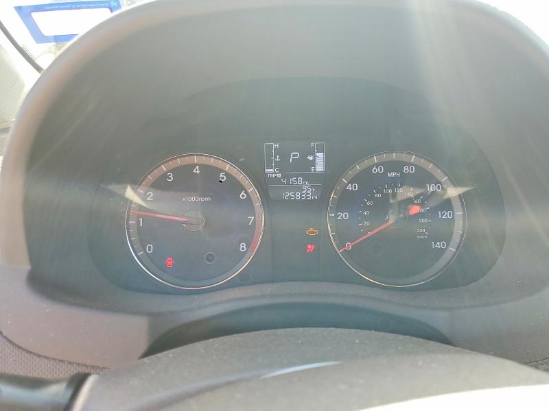 64139216 :رقم المزاد ، KMHCT4AE4HU351256 vin ، 2017 Hyundai Accent مزاد بيع