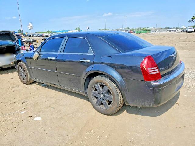 Продажа на аукционе авто 2006 Chrysler 300c, vin: 2C3LK63H16H133208, номер лота: 65902736