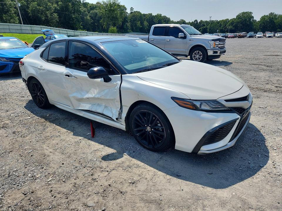 Aukcja sprzedaży 2022 Toyota Camry, vin: 4T1K61AK4NU071856, numer aukcji: 64854606