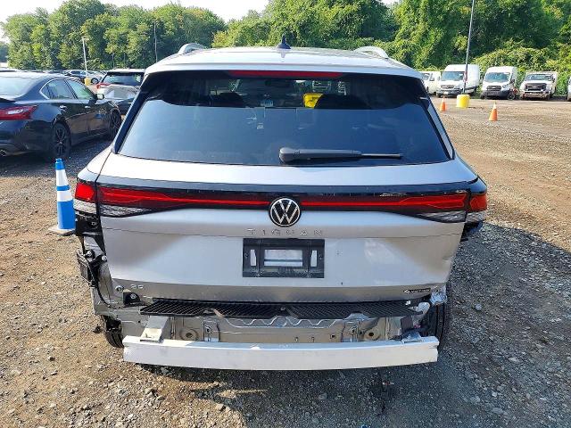 64895336 :رقم المزاد ، 3VVER7RM9SM051055 vin ، 2025 Volkswagen Tiguan مزاد بيع