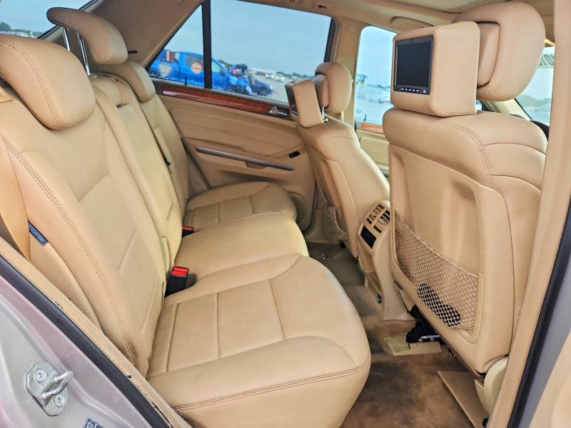 64018046 :رقم المزاد ، 4JGBB86E79A448436 vin ، 2009 Mercedes-benz Ml مزاد بيع