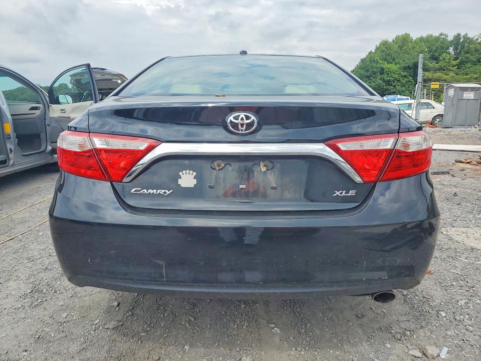 2016 Toyota Camry მანქანა იყიდება აუქციონზე, vin: 4T4BF1FKXGR526159, აუქციონის ნომერი: 67065816