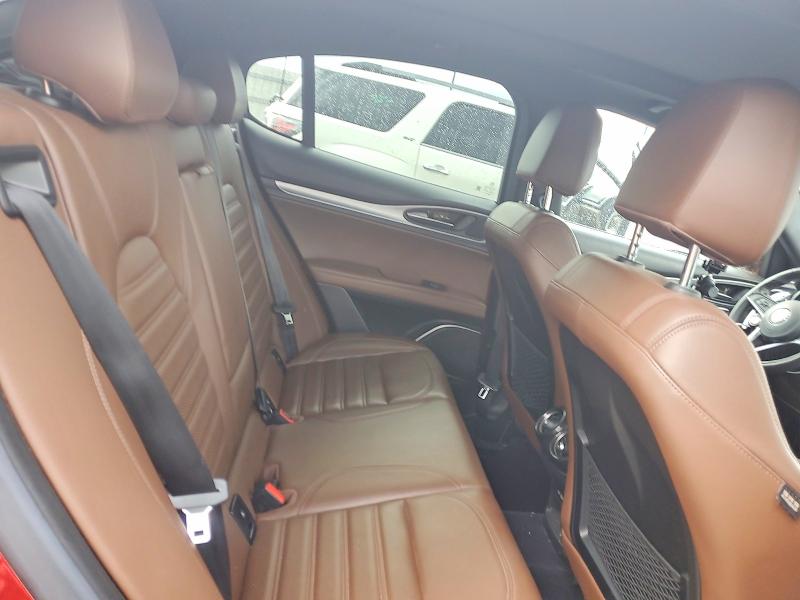 Продаж на аукціоні авто 2018 Alfa Romeo Stelvio, vin: ZASFAKNN5J7C06194, номер лоту: 66535836