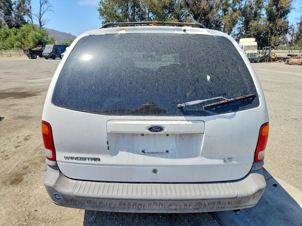 63397486 :رقم المزاد ، 2FMZA51451BB07107 vin ، 2001 Ford Windstar مزاد بيع