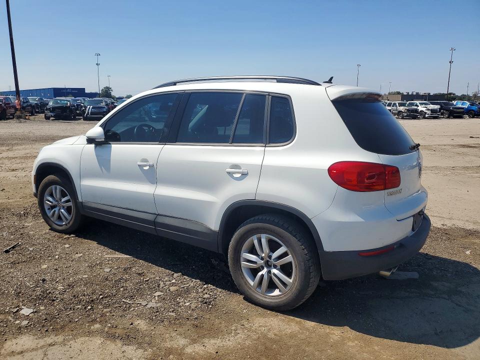 Aukcja sprzedaży 2016 Volkswagen Tiguan, vin: WVGBV7AX2GW557218, numer aukcji: 64146506