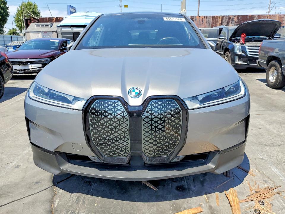 66427506 :رقم المزاد ، WB523CF01RCP42861 vin ، 2024 Bmw Ix مزاد بيع