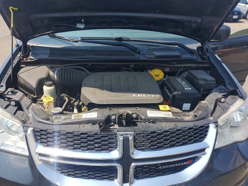65013546 :رقم المزاد ، 2C4RDGCG4GR380313 vin ، 2016 Dodge Grand Caravan مزاد بيع