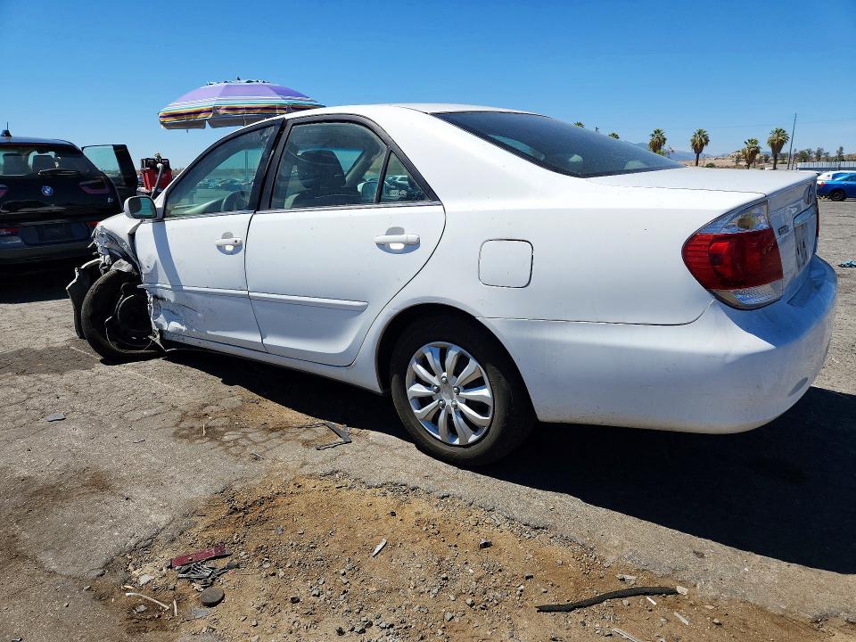 2005 Toyota Camry მანქანა იყიდება აუქციონზე, vin: 4T1BE30K25U388678, აუქციონის ნომერი: 65752056