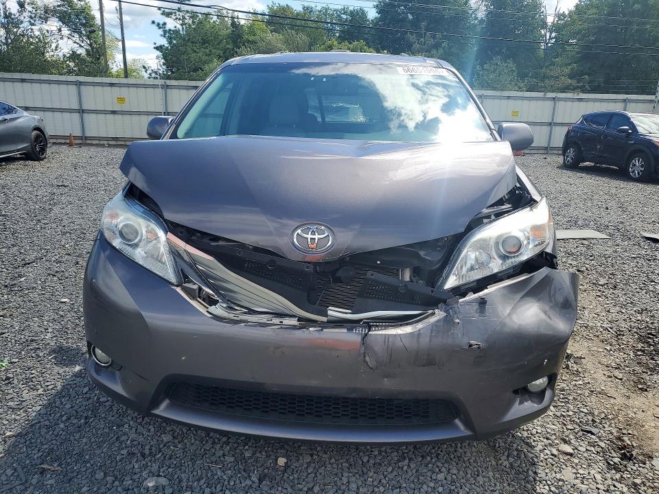 Aukcja sprzedaży 2012 Toyota Sienna, vin: 5TDDK3DC0CS040372, numer aukcji: 66651096