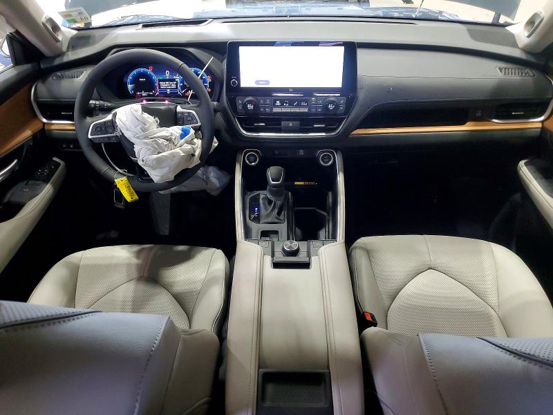 2026 Toyota Grand Highlander მანქანა იყიდება აუქციონზე, vin: 5TDAAAB53TS134664, აუქციონის ნომერი: 66816906