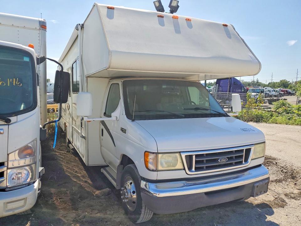 66372116 :رقم المزاد ، 1FDXE45S93HA18757 vin ، 2003 Ford E450 مزاد بيع