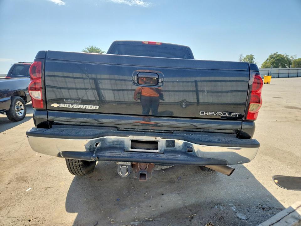Продажа на аукционе авто 2005 Chevrolet Silverado, vin: 1GCHC23U95F865414, номер лота: 63837236